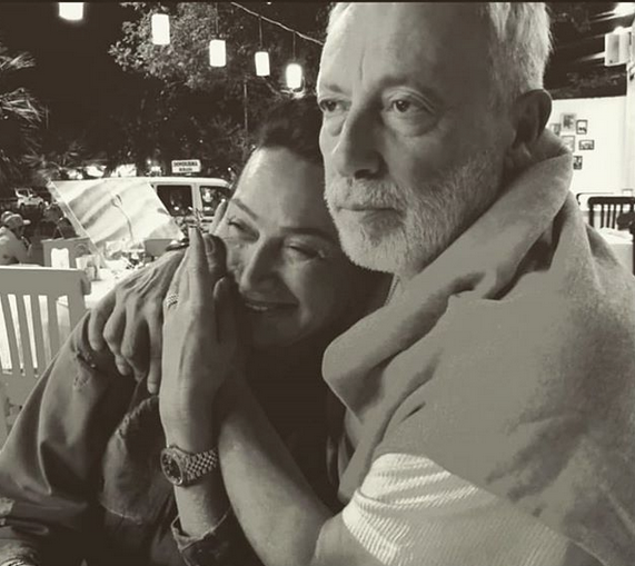 Demet Akbağ'ın eşi Zafer Çika'nın ölümü dostlarını yasa boğdu mesajlar yağdı - Resim: 1