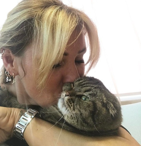 Pınar Altuğ 25 yıl önceki fotoğrafını paylaştı değişime bakın - Resim: 1