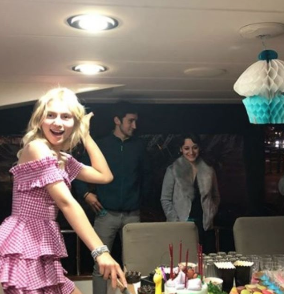 Beklenen gün geldi Aleyna Tilki sonunda 18 oldu! - Resim: 1