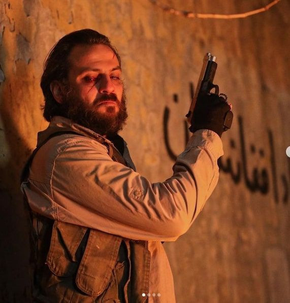 Çukur dizisinin Vartolu'sundan sürpriz proje Erkan Kolçak Köstendil sevindirdi - Resim: 1