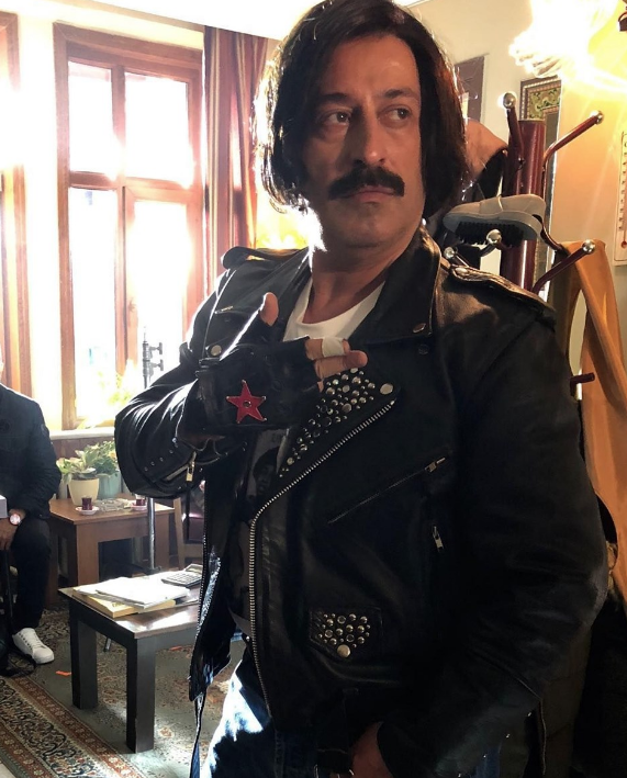 Cem Yılmaz yeni filmi Emanet'in kadrosunu açıkladı - Resim: 1