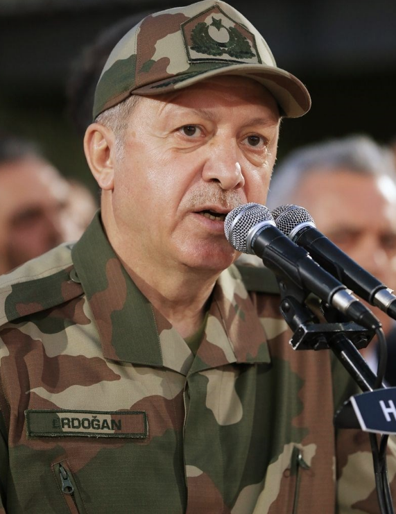 Demet Akalın'dan Afrin sitemi: Bizi arayan olmaz canım - Resim: 2