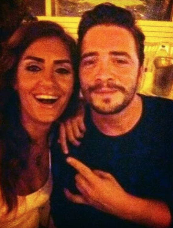 Ahmet Kural'a bir darbe de eski sevgilisi Naz Çekem'den - Resim: 3