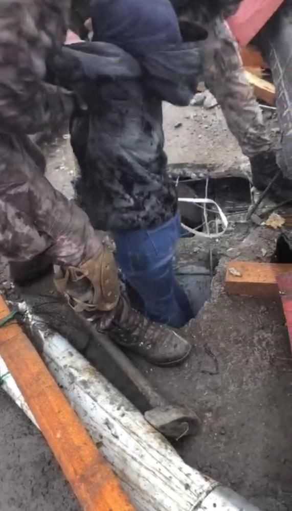 9 saatte 2 büyük deprem 10 ili vurdu! Ekipler seferber oldu: Enkaz altından saatler sonra kurtarıldılar! - Resim: 2