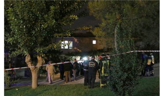 Annesini öldürdü, kardeşini yaralayıp intihar etti - Resim: 1