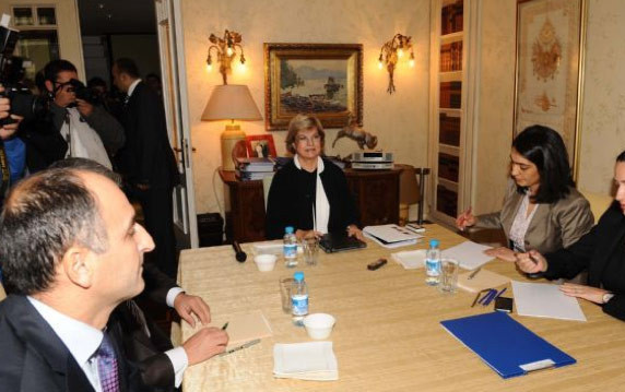 Tansu Çiller'i duygulandıran sorular! - Resim: 1