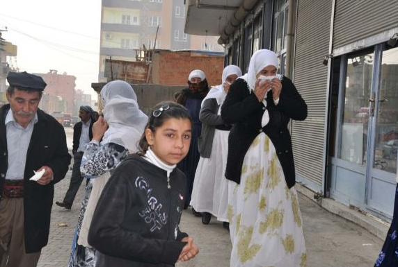 BDP'lilere gaz bombalı müdahale - Resim: 4