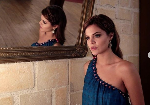 Hilal Altınbilek paylaşımıyla büyüledi ATV Bir Zamanlar Çukurova oyuncusu - Resim: 1