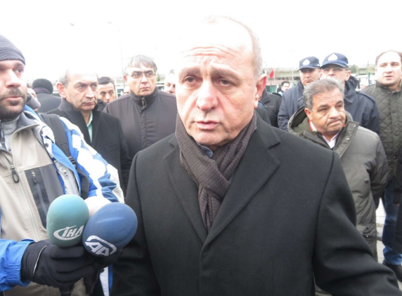 İBB Kadıköy otoparkına TOMA'larla el koydu! Görülmedik iş - Resim: 2