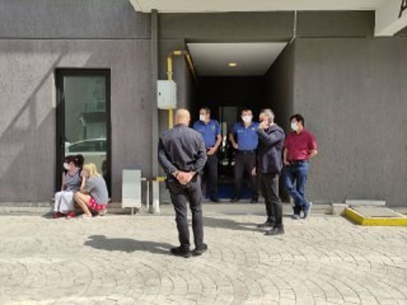 Bursa'da cinnet getiren ağabey, kardeşini öldürdükten sonra intihar etti - Resim: 0