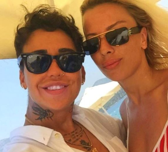 Cinsiyet değiştirdiği iddia edilen Neslihan Doğrusöz'den açıklama - Resim: 1