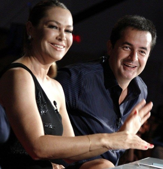 Acun Ilıcalı, Hülya Avşar'ın kiracısı çıktı - Resim: 4