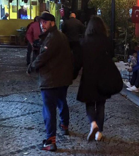 Söz dizisinin Eylem'i Meriç Aral Serkan Keskin ile el ele yakalandı - Resim: 2