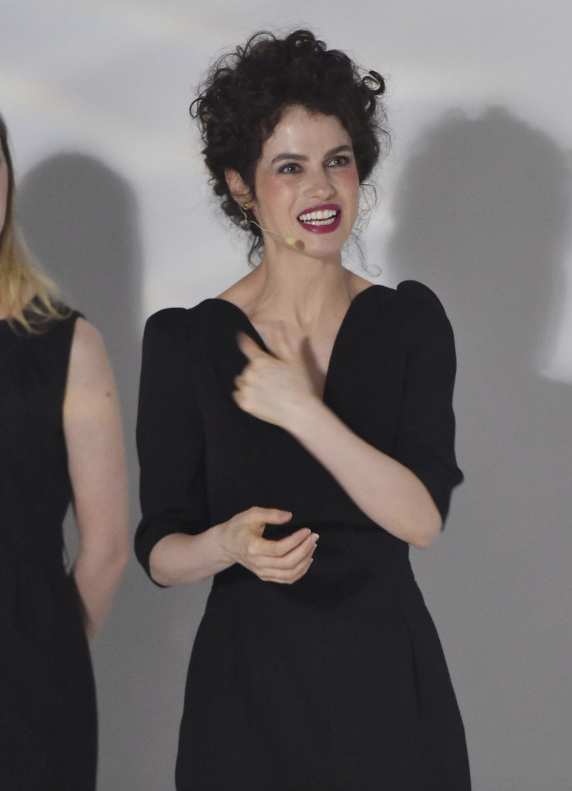 İşte Brad Pitt’in yeni sevgilisiyle ilk fotoğrafı - Resim: 2