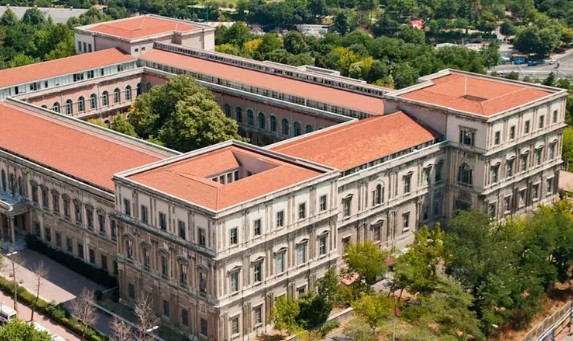 Türkiye'nin en iyi üniversiteleri açıklandı! Listedeki o üniversiteyi kimse beklemiyordu - Resim: 10