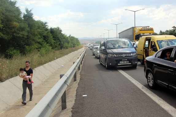 TEM'in Bolu geçişinde 35 kilometrelik araç kuyruğu - Resim: 4