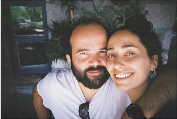 Masumlar Apartmanı yıldızı Esra Ruşan tek celsede boşandı velayet annede kaldı - Resim: 1