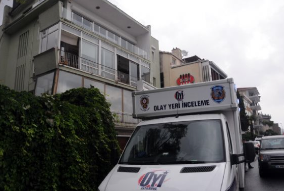 Ünlü işadamı evinde ölü bulundu - Resim: 2