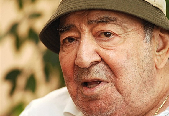 2012'de bu ünlüleri kaybettik - Resim: 1