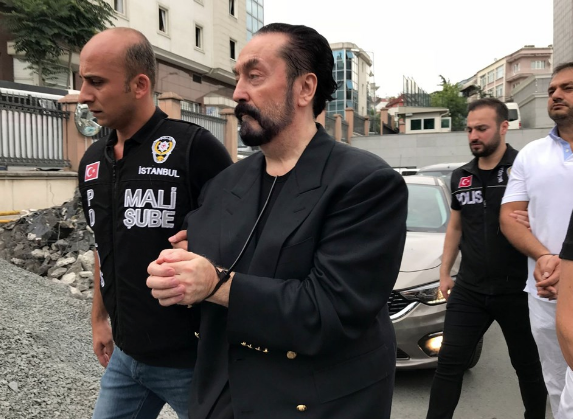 Adnan Oktar'ın yetim mağdurundan korkunç ifadeler! - Resim: 2