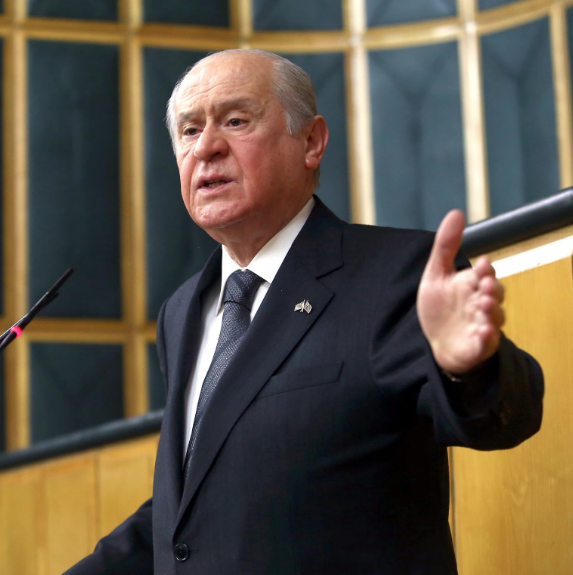 Tuğba Özay'dan olay Deniz Gezmiş paylaşımı! - Resim: 2