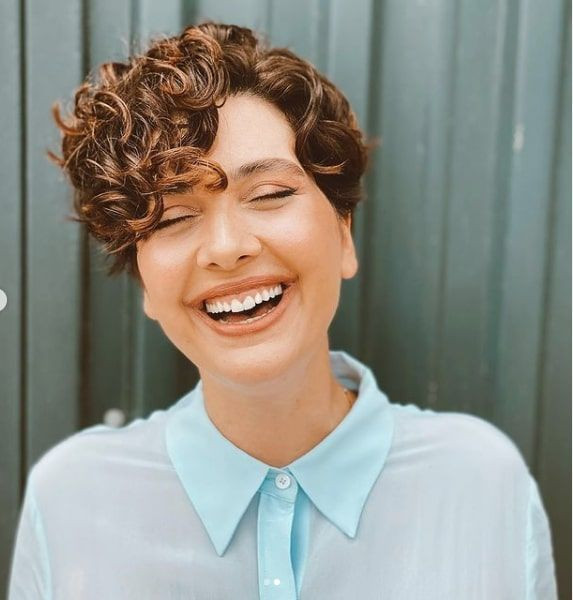 Özlenen isim Bergüzar Korel yeni bir diziyle ekranlara geri dönüyor! - Resim: 4