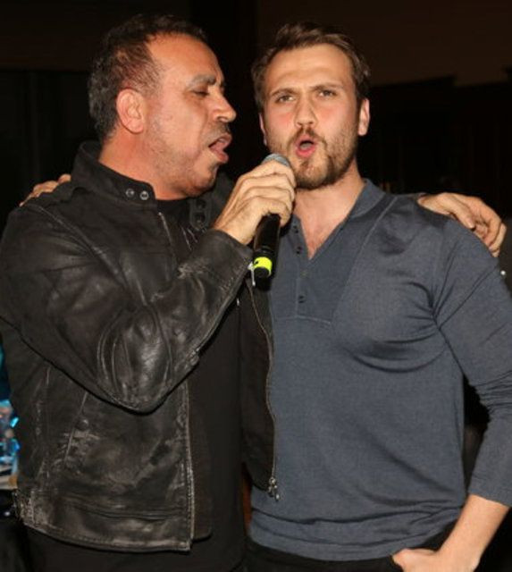 Ayaklı Gazete TV Yıldızları Ödülü gecesinde ünlüler şıklıklarıyla damga vurdular! - Resim: 1