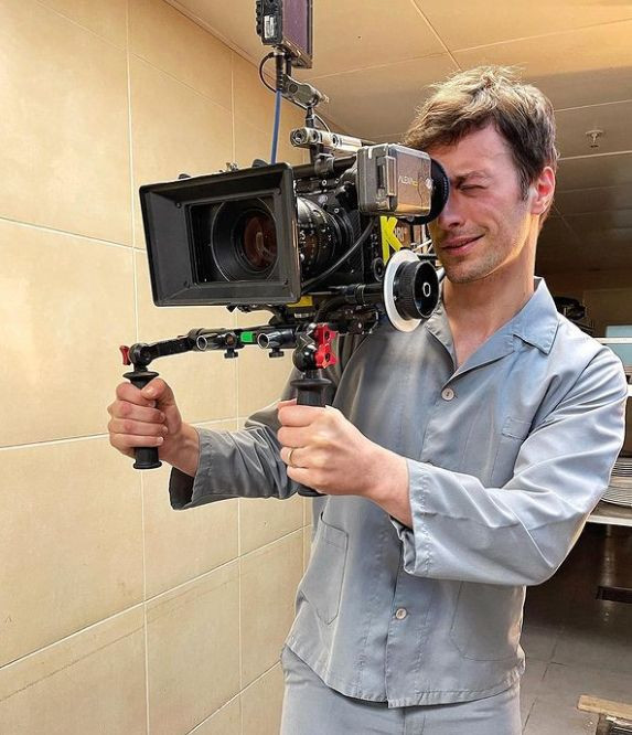 Camdaki Kız'ın Sedat'ı Feyyaz Şerifoğlu sır gibi sakladığı sevgilisine aşkını ilan etti! Kim olduğunu görenler şaştı kaldı... - Resim: 4