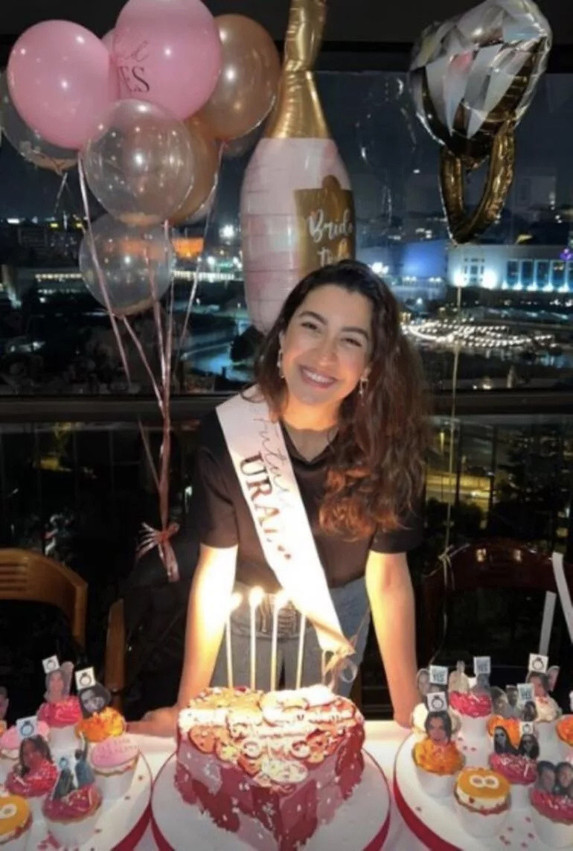 Sibel Can'dan gelini Merve Kaya'ya kaynana jesti! Bakın düğünlerinde ne yapacak ? - Resim: 2