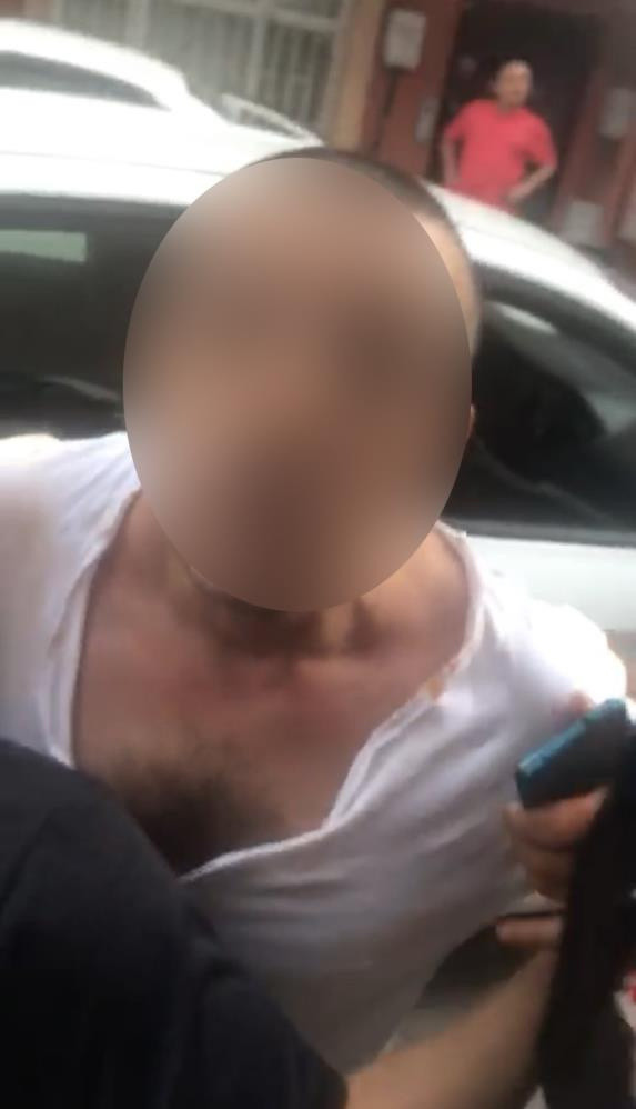 Bağcılar'da polisi tehdit eden şahıs: Üniformanı çıkartacağım - Resim: 0