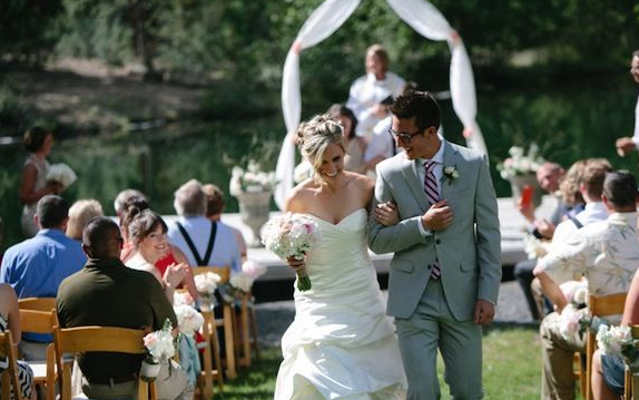Düğünde olmaz denilen başlarına geldi - Resim: 2