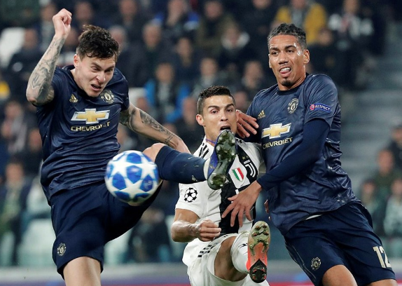 Son dakika golü sonrası Mourinho kendinden geçti - Resim: 1