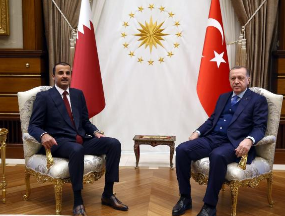 Erdoğan Katar emirini kabul etti dikkat çeken görüntü - Resim: 4