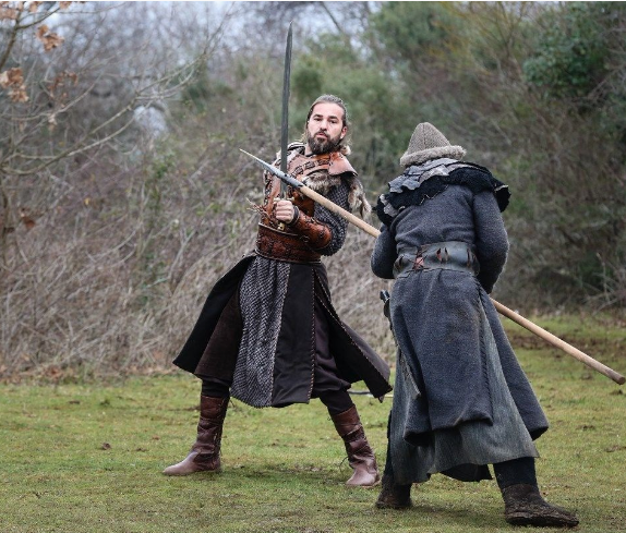 Diriliş Ertuğrul'dan milli sporcuya bomba teklif! - Resim: 3