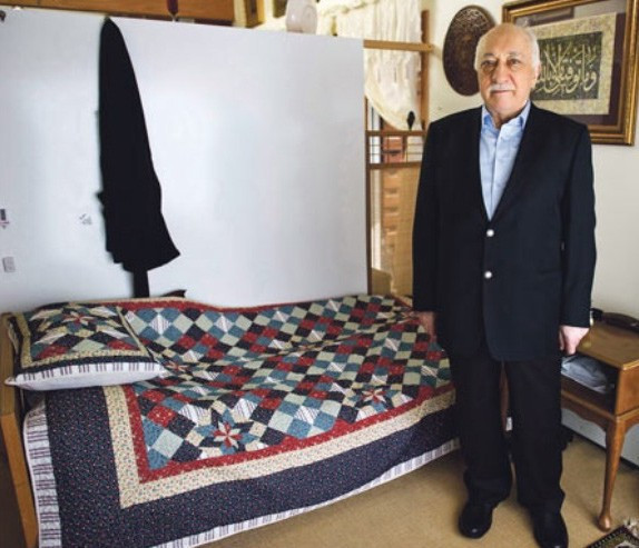 Gülen'in pasaportundaki şok detay! Mesleği bakın neymiş! - Resim: 2