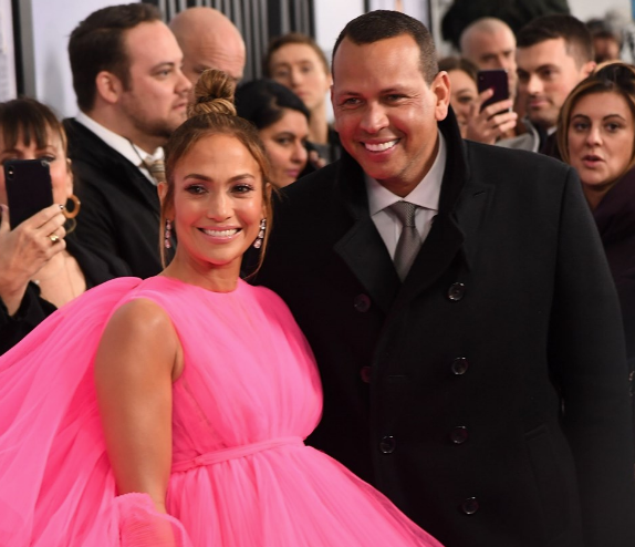 Jennifer Lopez galaya damga vurdu: Açılın kraliçe geliyor - Resim: 3