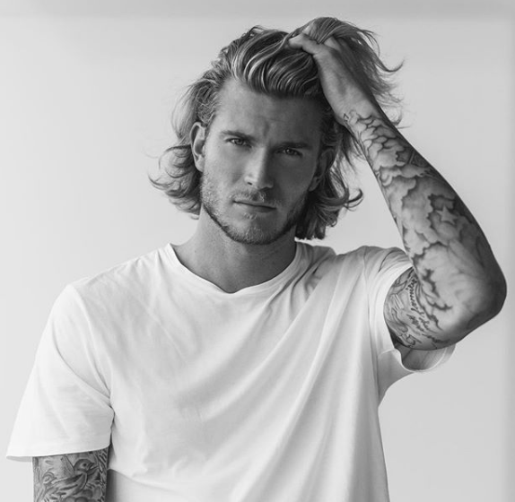 Beşiktaşlı Karius'tan Türk modacı Ece Sükan'a şok teklif! - Resim: 1