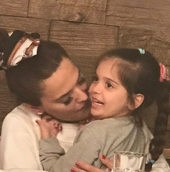 Demet Akalın sosyal medyadan sordular: Hira’yı kaçırmış olabilirler mi? - Resim: 4