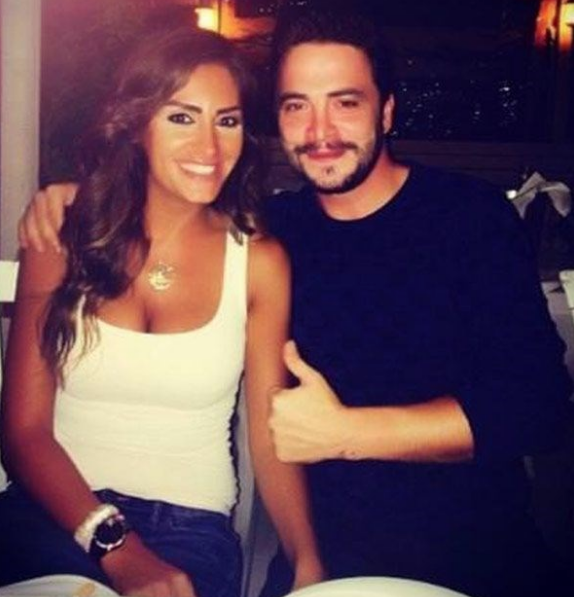 Ahmet Kural'a bir darbe de eski sevgilisi Naz Çekem'den - Resim: 1