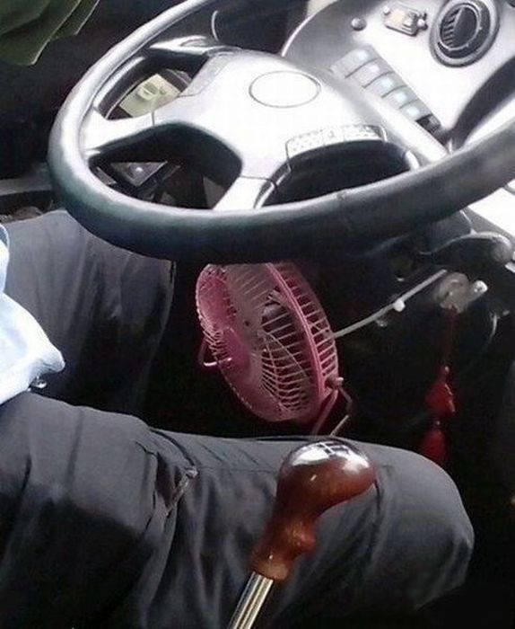 Bu kızlar ne yapıyor? - Resim: 2