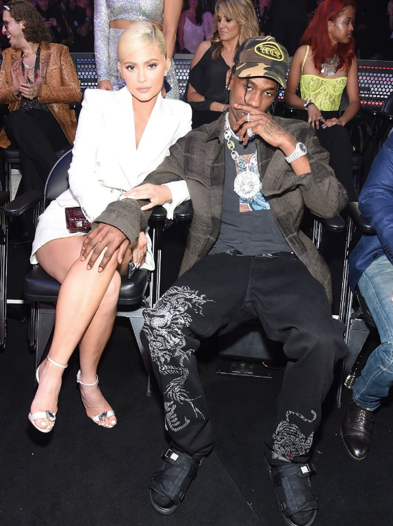 Kylie Jenner'dan itiraf: Aldatıldım, kanıtlarım var - Resim: 2