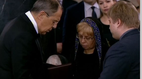 Rus Büyükelçi Andrey Karlov'a son veda eşi ve Putin... - Resim: 2