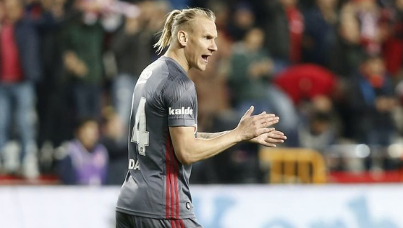 Fenerbahçe ile Beşiktaş'ın kapıştığı yerli Puyol - Resim: 1