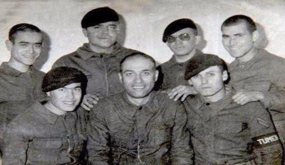 Ünlülerin askerlik fotoğrafları - Resim: 1