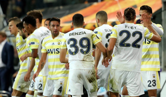 Yazarlardan Beşiktaş ve Fenerbahçe değerlendirmesi - Resim: 1