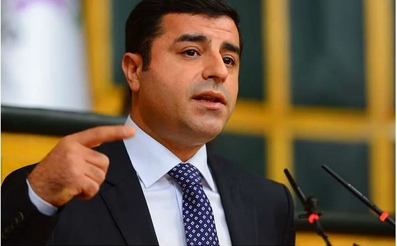 Burçlara göre siyasilerin karakterleri - Resim: 1