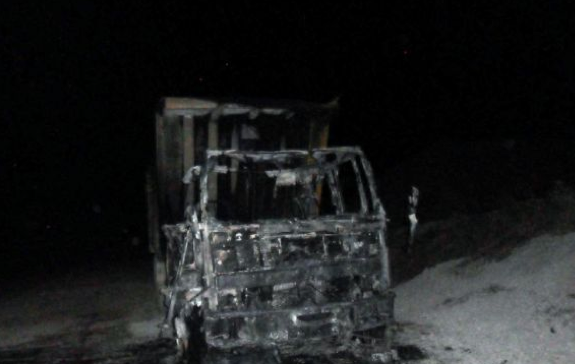 Yol kesen PKK'lılar böyle görüntülendi - Resim: 2