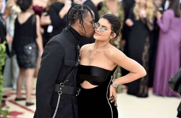 Kylie Jenner'dan itiraf: Aldatıldım, kanıtlarım var - Resim: 1