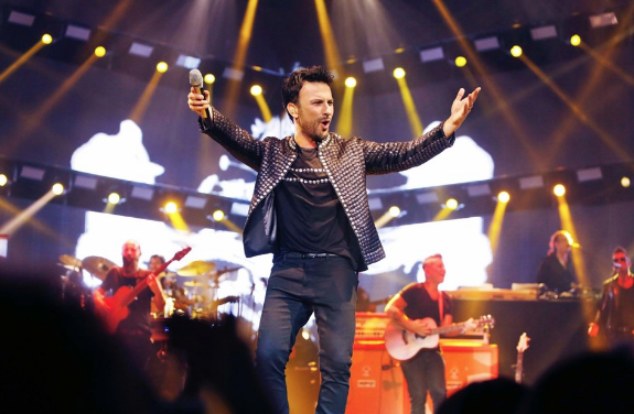 Her şey kızı için! Tarkan'dan konserlere bebek ayarı - Resim: 1