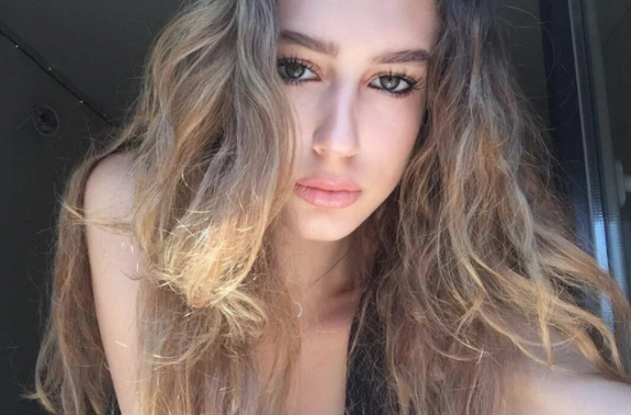 Tacı geri alınmıştı! Skandal paylaşım sonrası Itır Esen'e büyük şok - Resim: 3